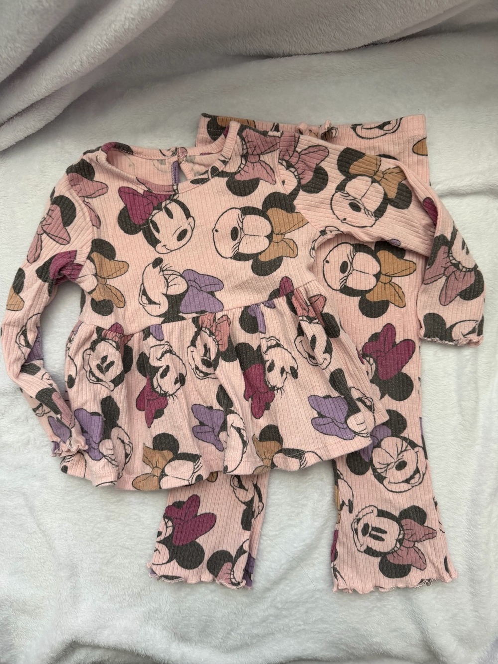 Disney Pink Minnie Mouse Set
